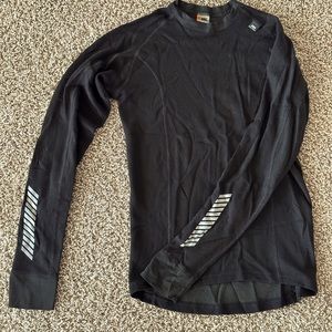 Helly Hansen Thermal Base Layer Top and Bottom. Lightly worn, Size M, keep warm!